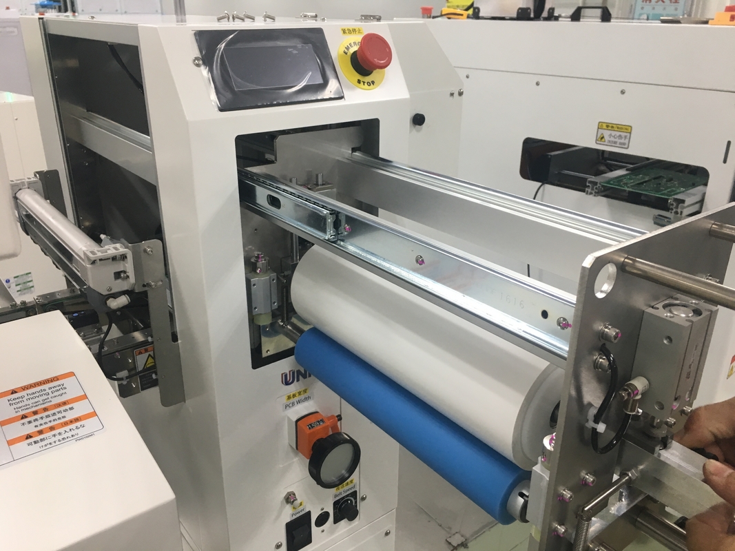 300mm幅 ホワイトペーパーロール 20m 基板洗浄機 ESDカットレス粘着紙